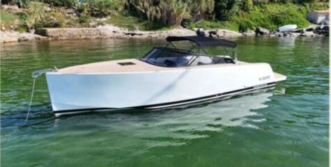 VANDUTCH 32 – 2022